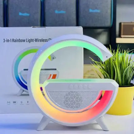 Lámpara Parlante 3 en 1 – Cargador Inalámbrico, Parlante, Radio y Luces RGB  – Smart Home